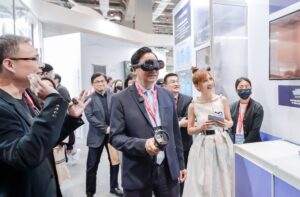 2023智慧城市展盛大開幕 張善政、翁滋蔓開箱桃園主題館