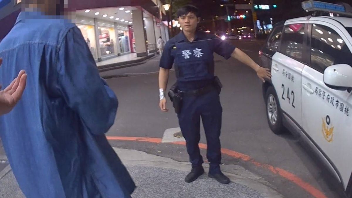 桃警執行交通大執法護民安全 意外逮獲通緝犯落網 1435886 scaled