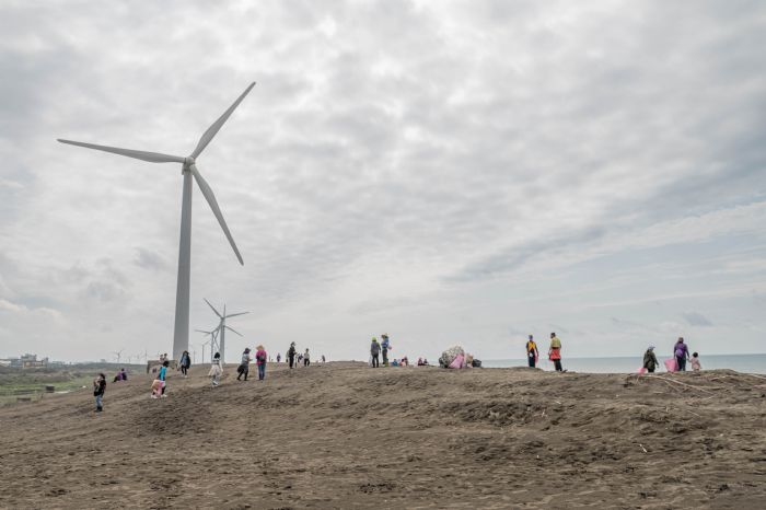 草漯沙丘海洋淨灘活動 千名志工投入保護海岸生態 20230415163640565