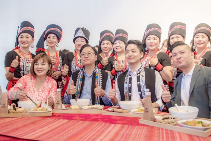 龍岡米干節4/22熱鬧揭幕 張善政、蔣萬安搶先嘗異域美食 20230417161722483