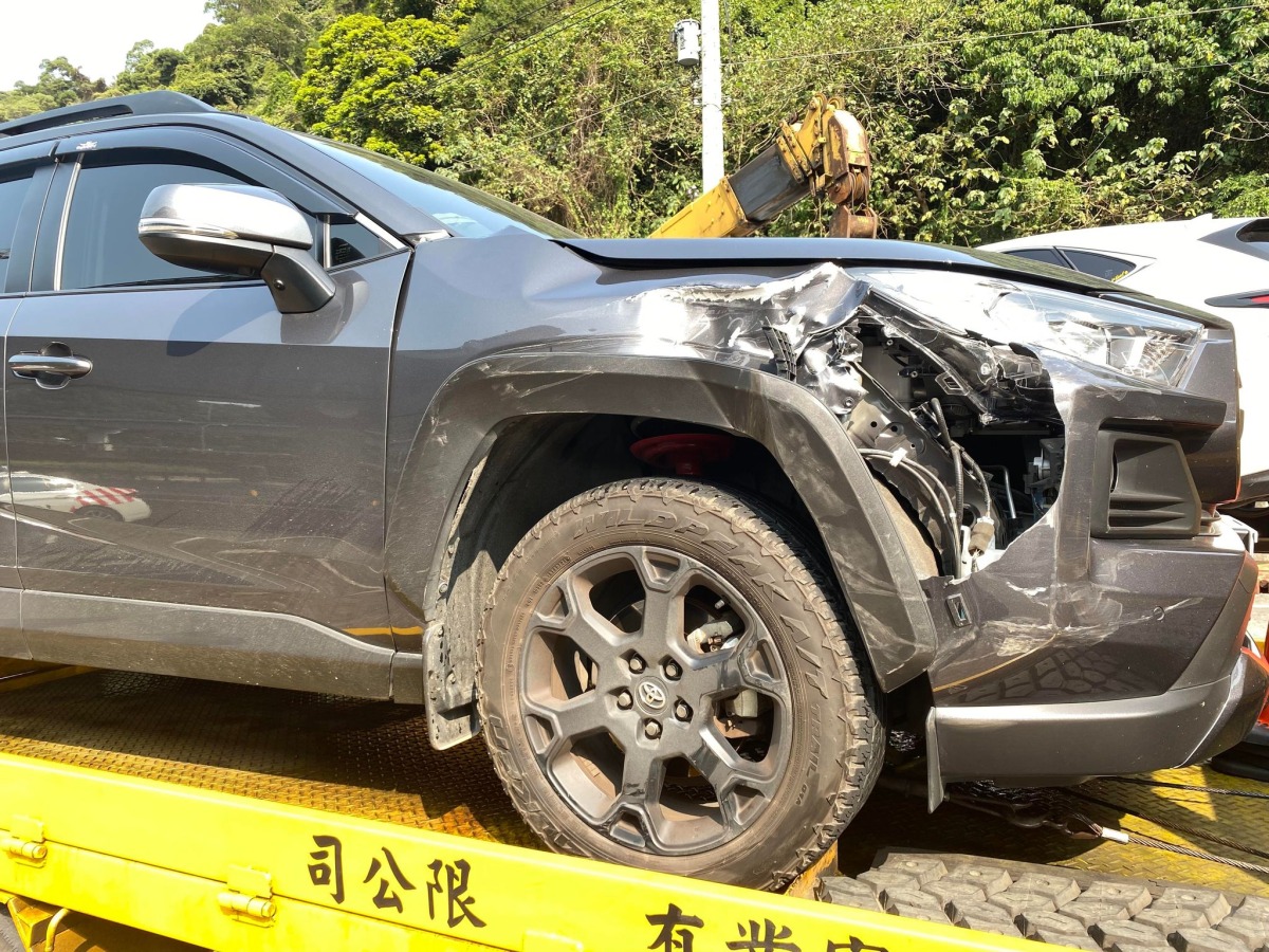 國1五楊高架7車追撞 肇事原因待釐清 338751624 1759664684448683 5145581665926829724 n