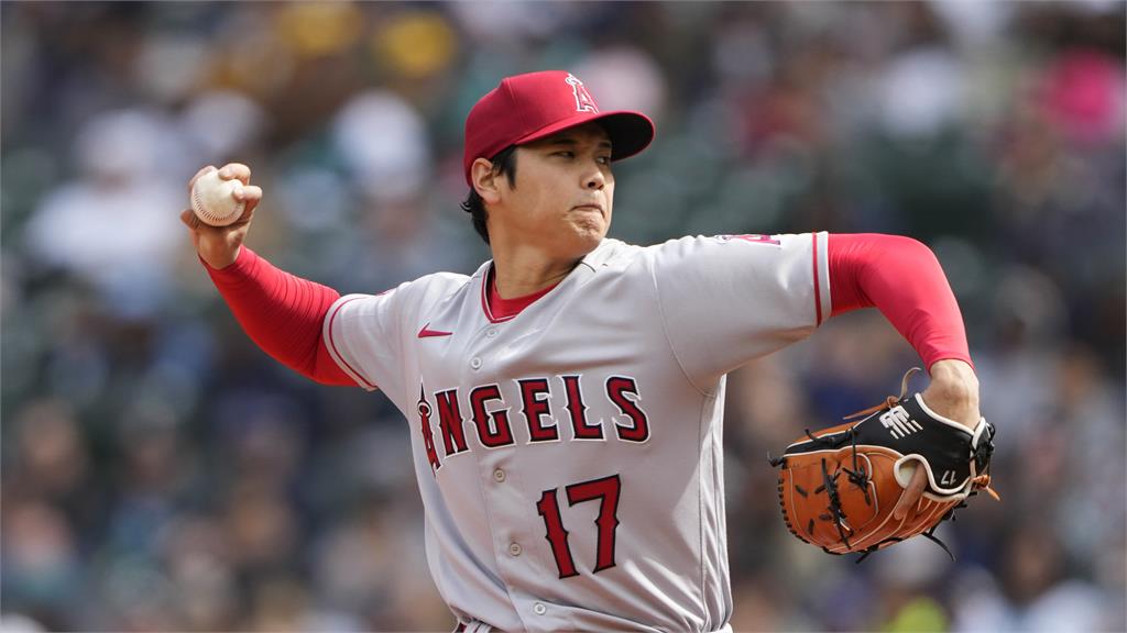 大谷翔平走紅毯迷路!「呆萌表情」融化球迷 大谷翔平走紅毯迷路!「呆萌表情」融化球迷
