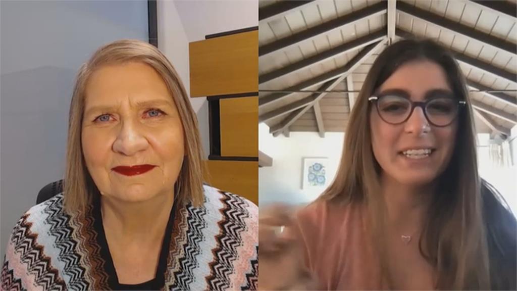 這隻小松鼠會拉鈴!拉鈴就能吃到杏仁堅果