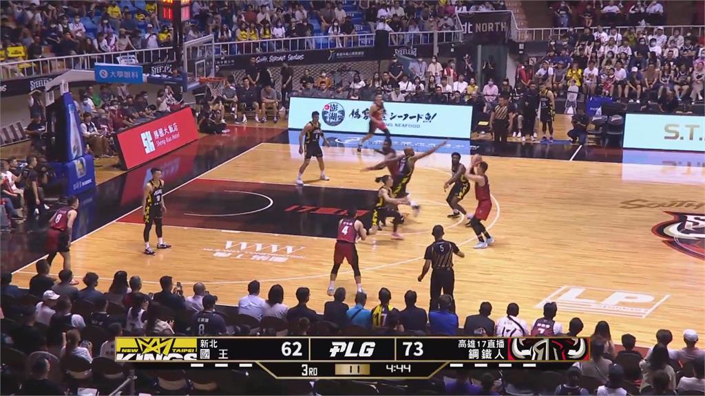 林書豪50分超級大三元 攻占國際媒體版面