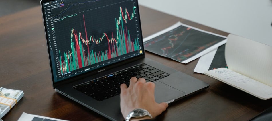 銀行危機避風港 新興市場投資級債超強!殖利率近6.3%