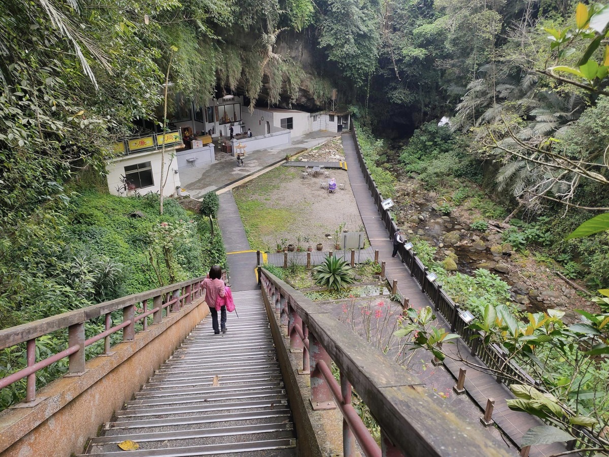【桃園文選】雖豐富也要淡然 8