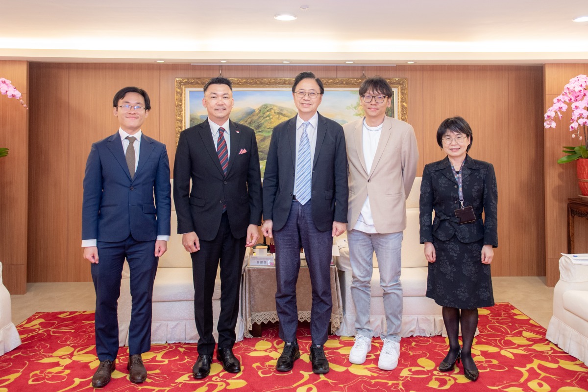 新加坡駐台北商務辦事處代表拜會張善政 盼共創宜居城市 DSC5980