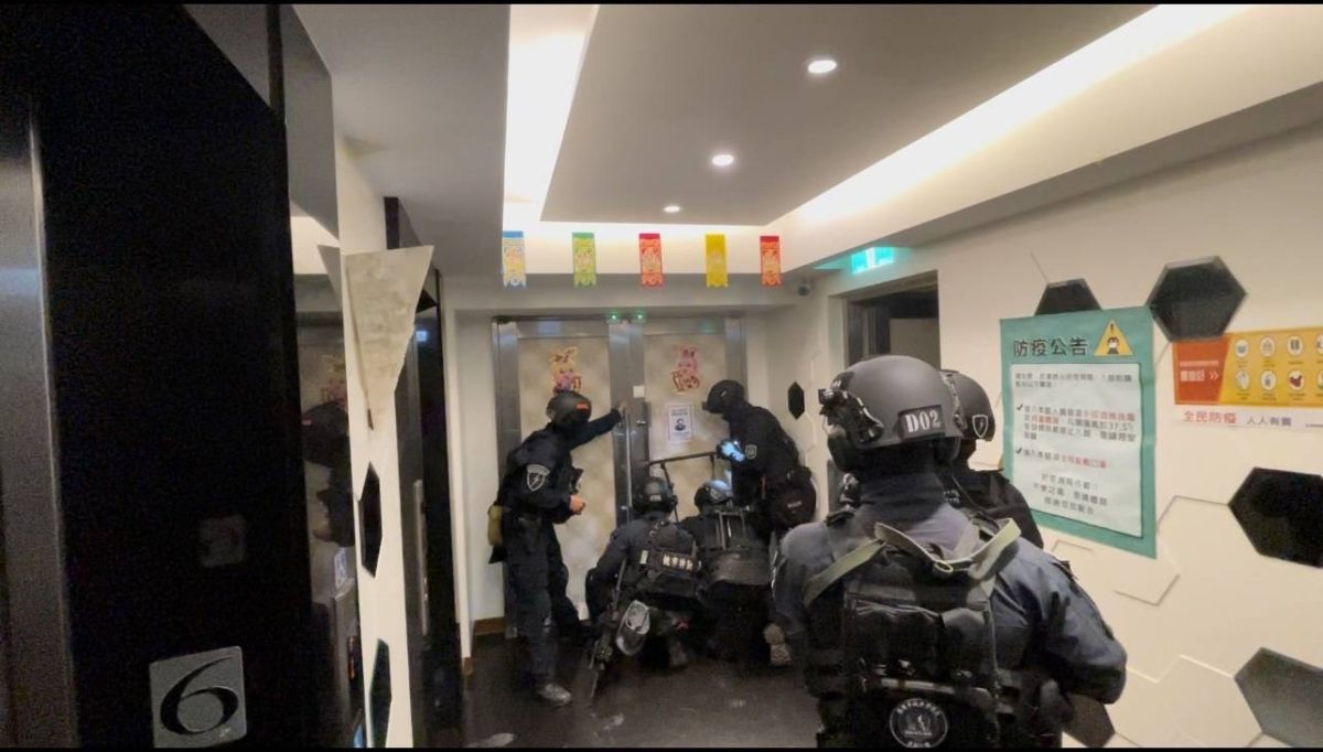 桃警破獲百家樂賭場逮63人 張善政表揚有功人員 S 2408644 scaled