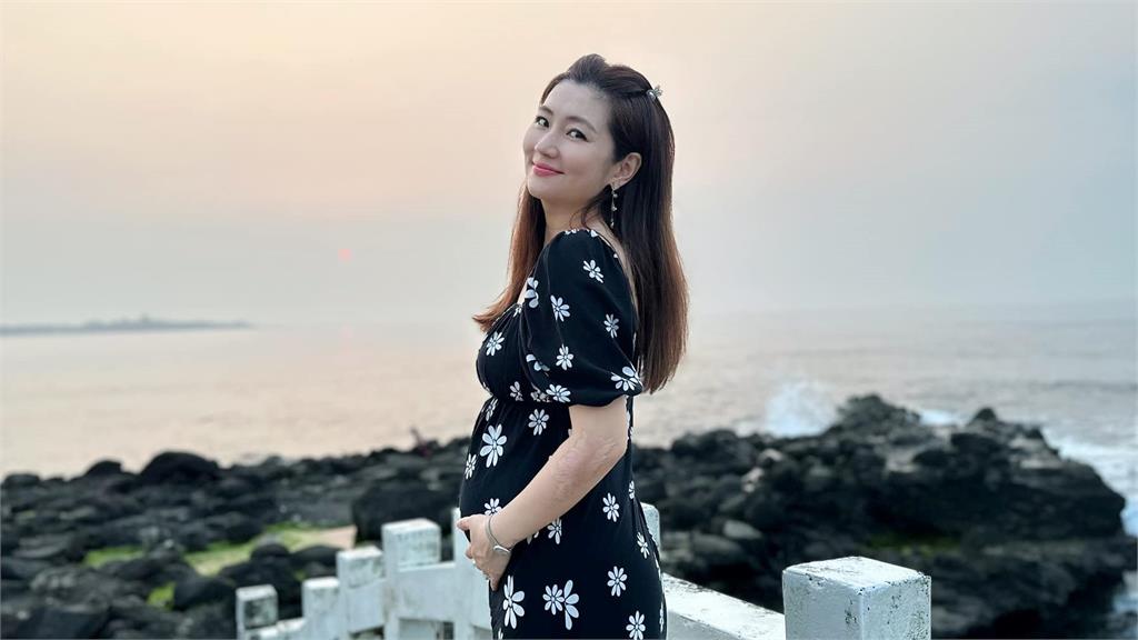 Selina分享胎教音樂!自選「SHE經典歌單」