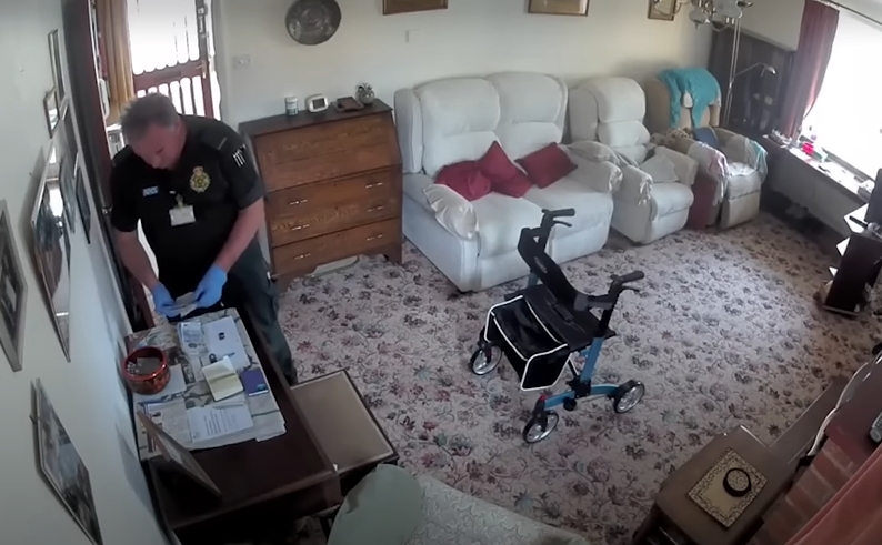 英國老婦剛過世!醫護人員「偷錢過程」全被拍