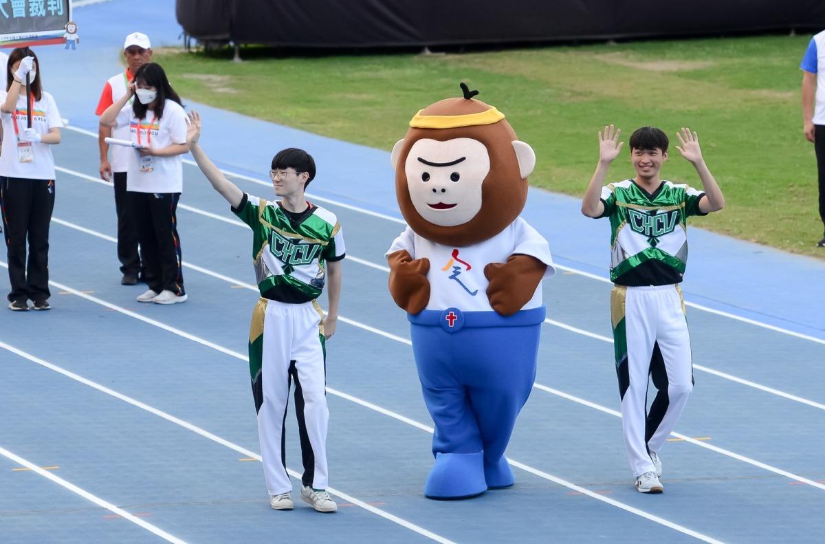 03 112年全大運開幕典禮「全聚中原」！全大運吉祥物入場。
