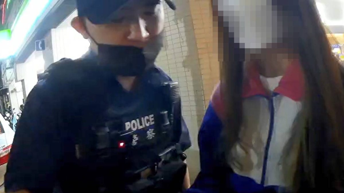 和網友聊天要付費?女學生遇詐嚇哭警及時勸阻 1445993 1 scaled