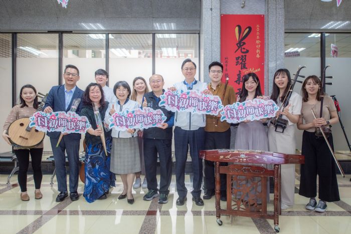 桃市府提前慶母親節 今起產後憂鬱心理諮商上路 20230509215414961
