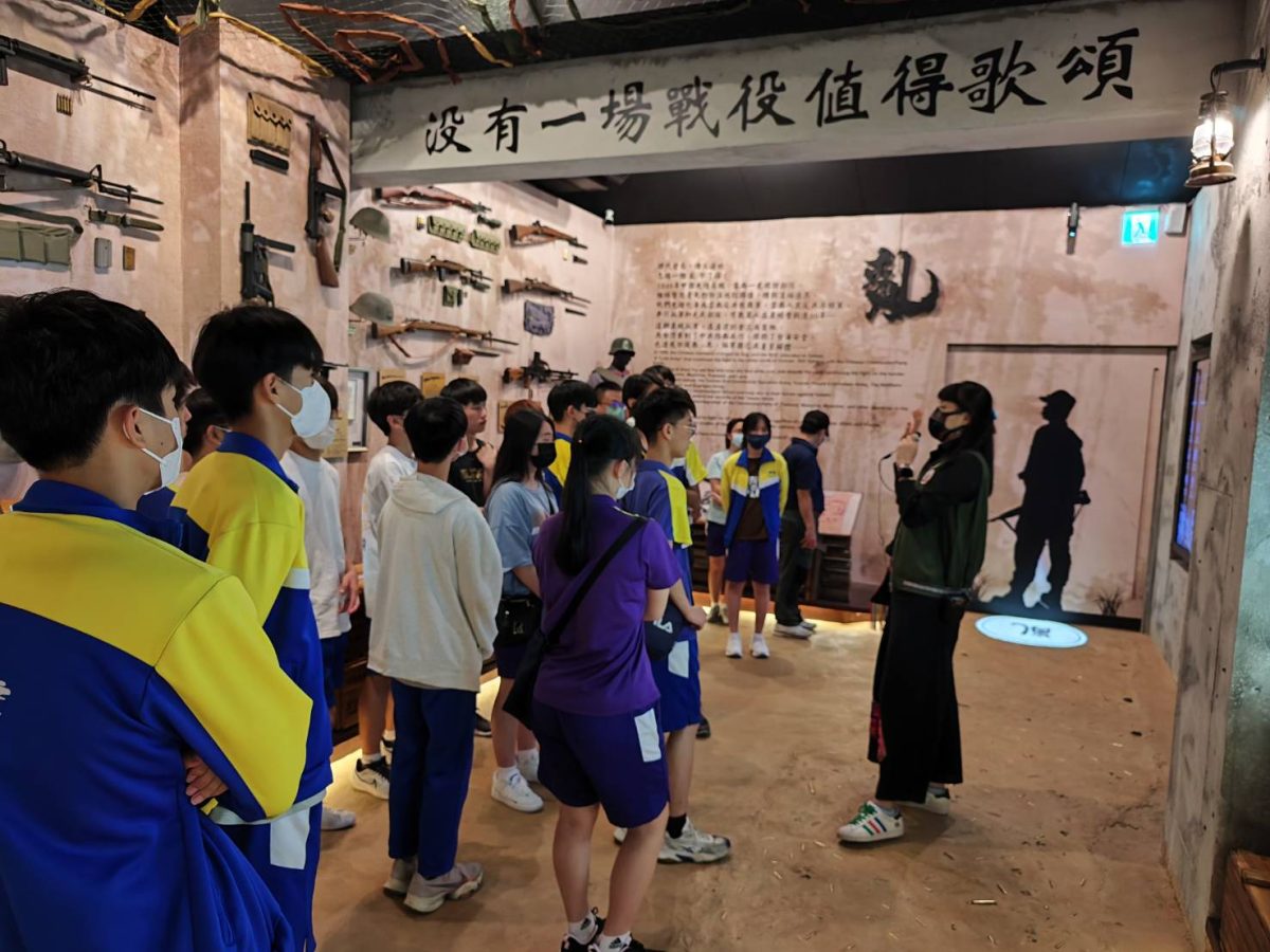 桃園高中推廣全民國防教育 實地探索眷村 219940 scaled