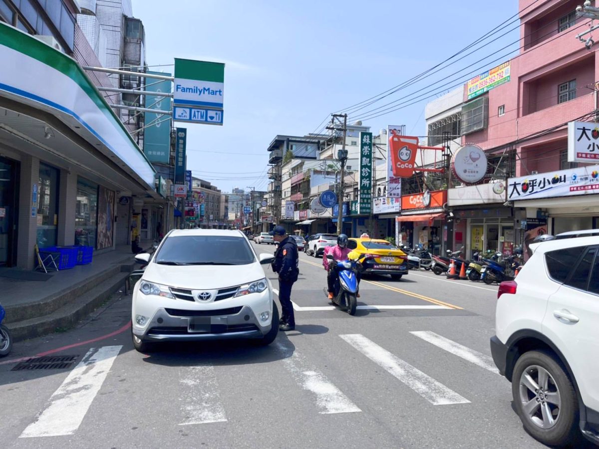 今起路口交通大執法 大園警加強取締車輛不禮讓行人 263055 scaled