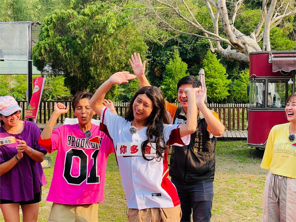 浩子化身「你多會」嗲聲嗲氣裝可愛　籃籃：「李多慧會告你啦」