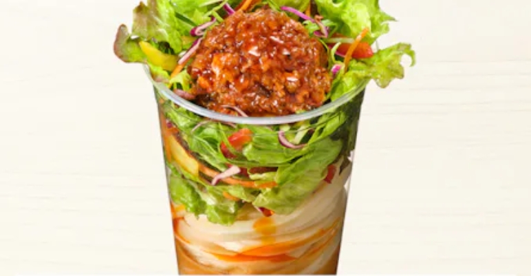 吃烏龍麵驚見「活青蛙游泳」 日本業者道歉了