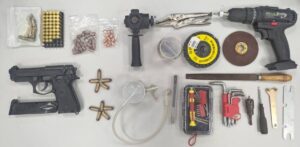 【有片】桃警強力掃黑 毒蟲家中搜出改造手槍、子彈