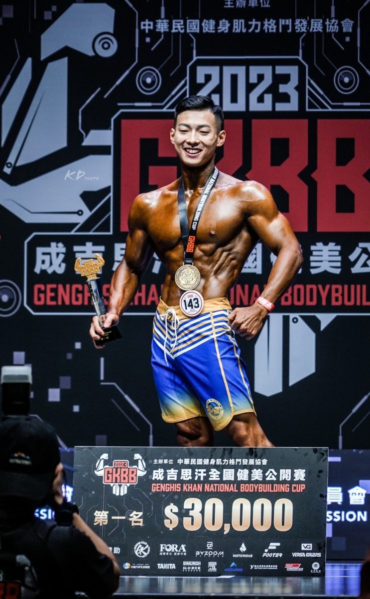 桃市消防員陳睿均參加健美賽 勇奪男子健體冠軍 S 73629714 scaled