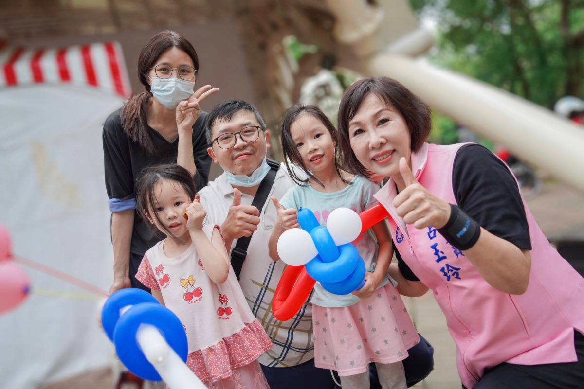 藍營桃園第5選區立委初選民調倒數 呂玉玲承諾守護下一代的幸福 S 98082826