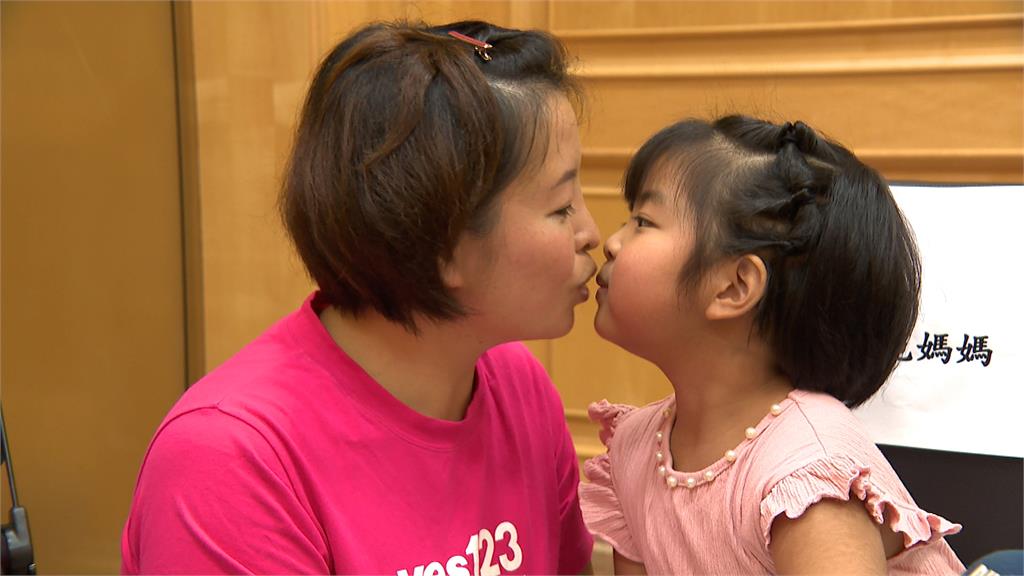 近九成媽媽經濟壓力大 68%認為職場不友善