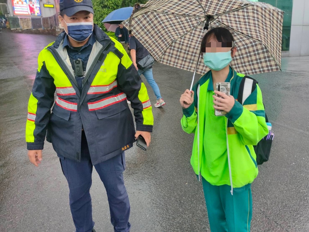 楊梅考生跑錯試場!巡警火速救援順利應考 wp 1684636985344
