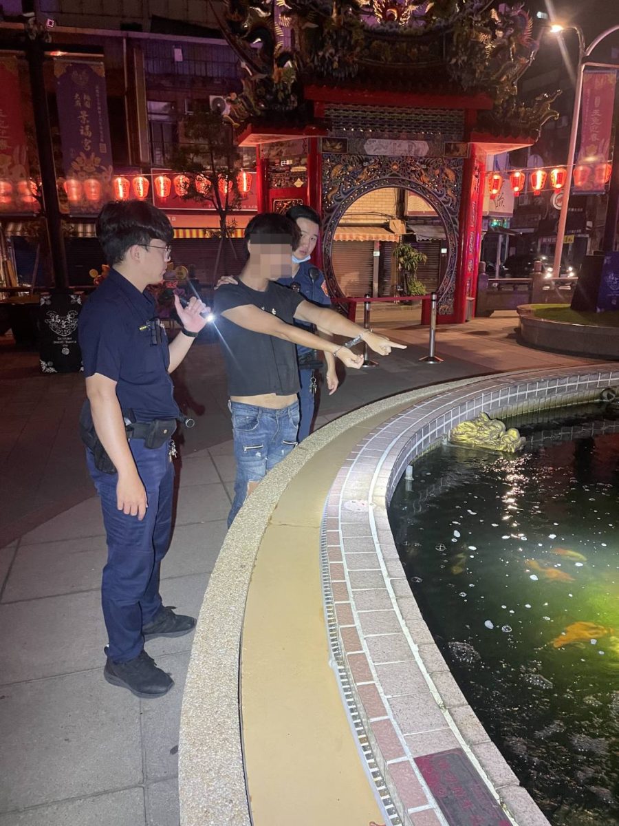 【有片】大廟「許願池」錢幣被偷撈 桃警火速逮男慣竊 1476418 scaled