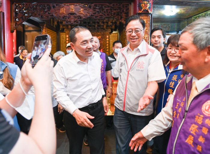 清水祖師爺成道紀念日 張善政贈匾蘆竹福隆巖「神恩廣大」 20230623135507412