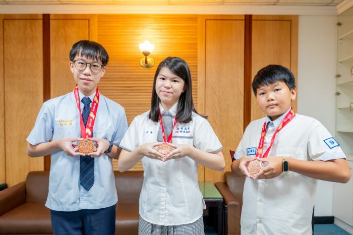 桃園4學子熱心公益 獲台新青少年志工菁英獎表揚 20230629153103199