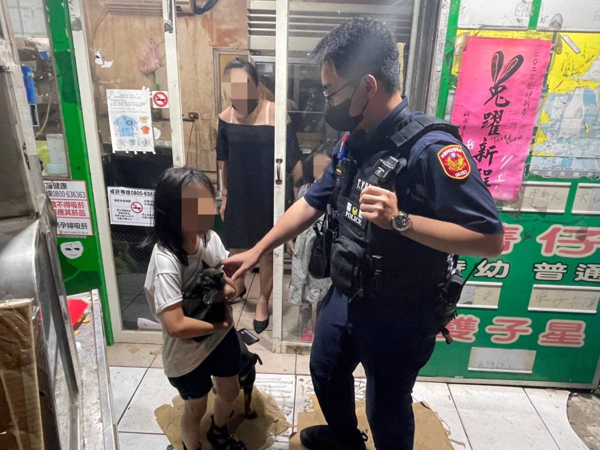 幼貓受困機車車廂 女童求助警助脫困 280447 scaled