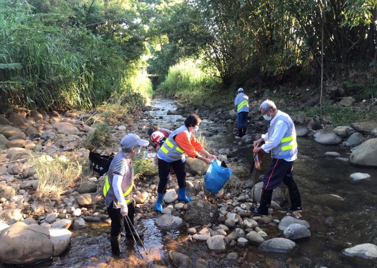 自發性保育河川 老坑溪水環境巡守隊獲環保署表揚 85309 scaled