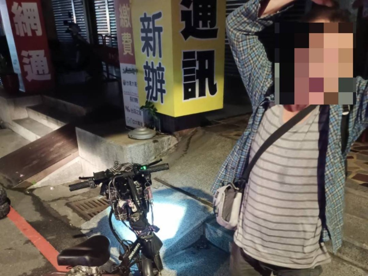 酒駕再被抓!男子情緒激動 蘆竹警耐心安撫