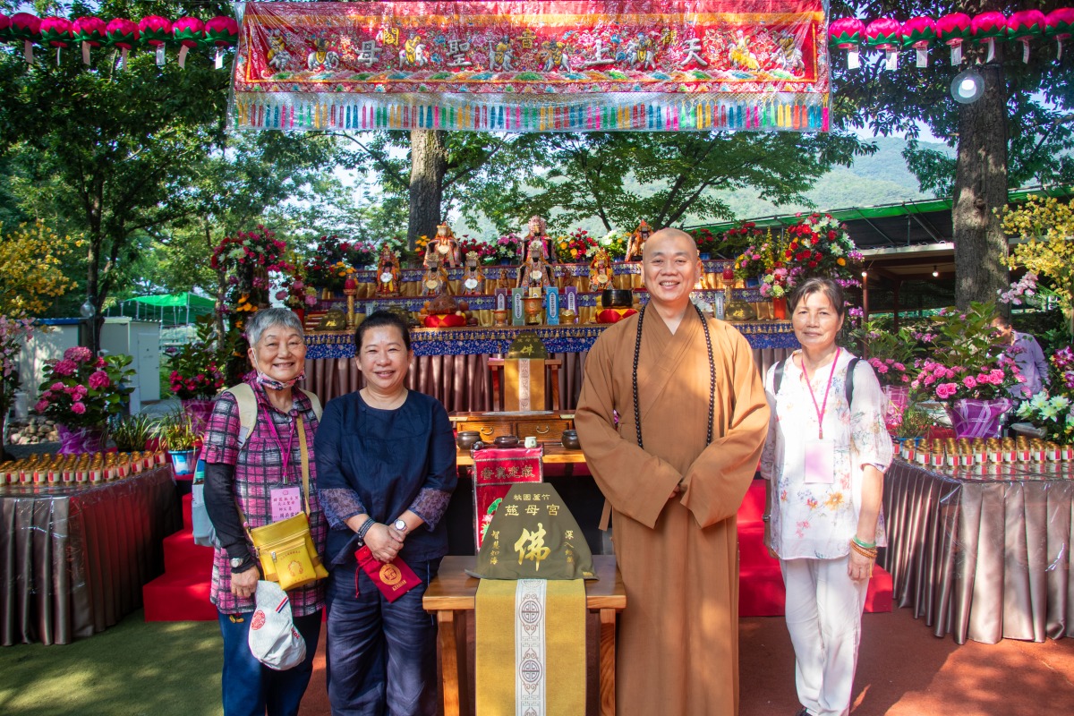 台灣媽祖分靈到韓國 ! 桃園蘆竹慈母宮號召全台數百位宮廟代表赴韓見證