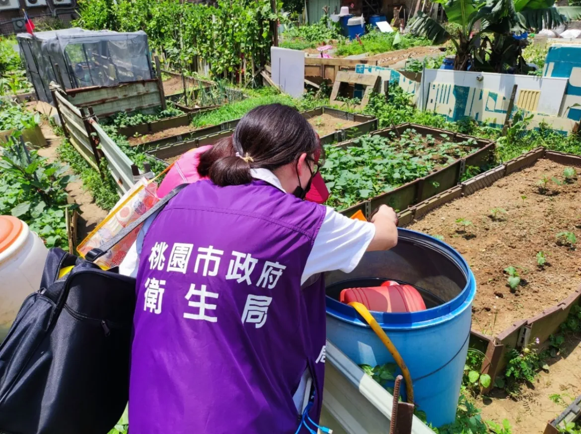 南部出現本土登革熱病例 連假出遊加強防護措施 LINE ALBUM 1120503中壢復華里日月光移工宿舍及菜園 230619