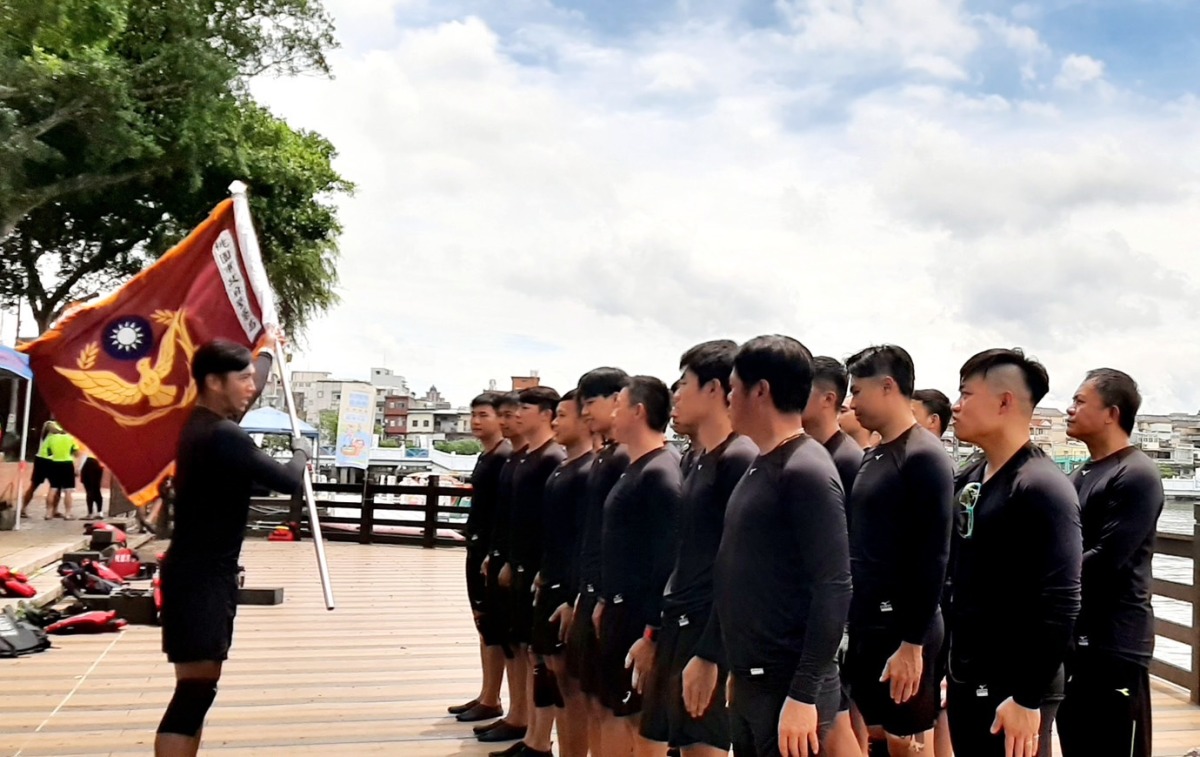 桃警蓄勢待發 備戰市長盃龍舟賽 S 4620387
