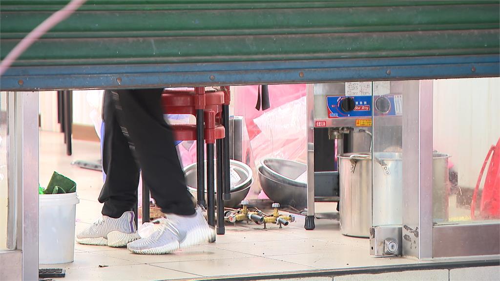 抹布水牛肉麵店確定退租歇業 收攤平息眾怒