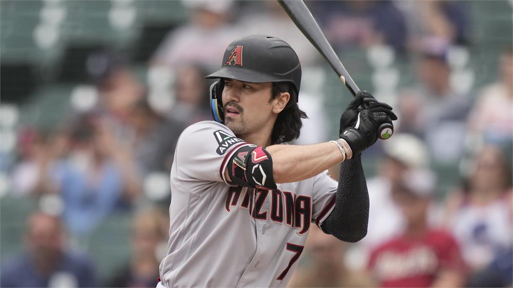 史上第3位新人王+MVP?官網點名台美混血大物 史上第3位新人王+MVP?官網點名台美混血大物