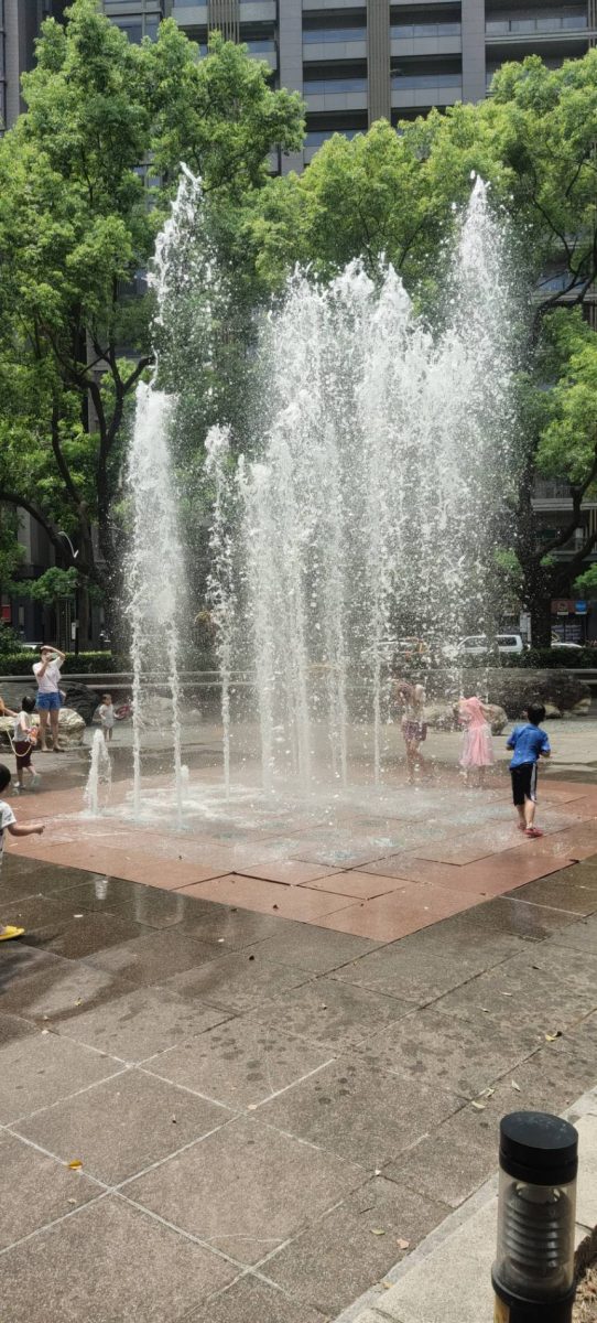 夏天消暑秘笈 桃園各區水舞噴泉、戲水地點看這邊 中壢六和公園 scaled