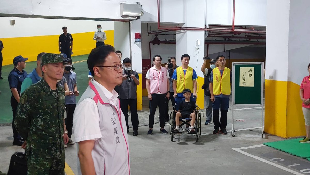 桃警執行萬安46號演習 車停、人就近疏散模擬演練 1527635 scaled