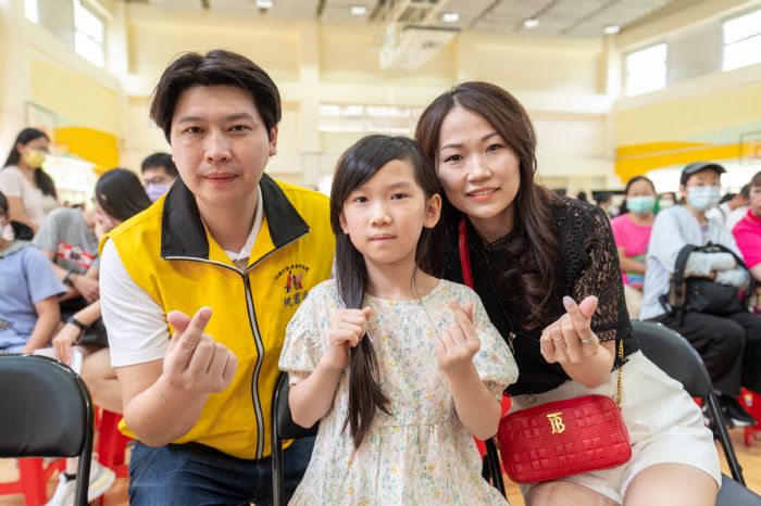 萬美玲攜手兒少保護協會 號召捐秀髮助癌友 20230702200548512