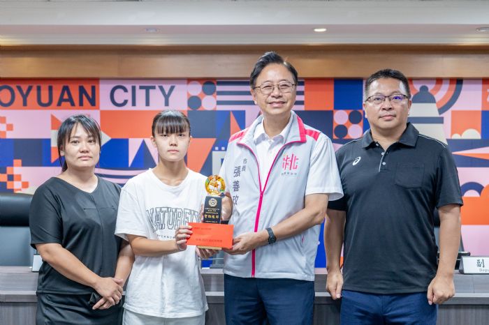桃園3學生榮獲總統教育獎 市府頒贈1.2萬助學金 20230705143623928