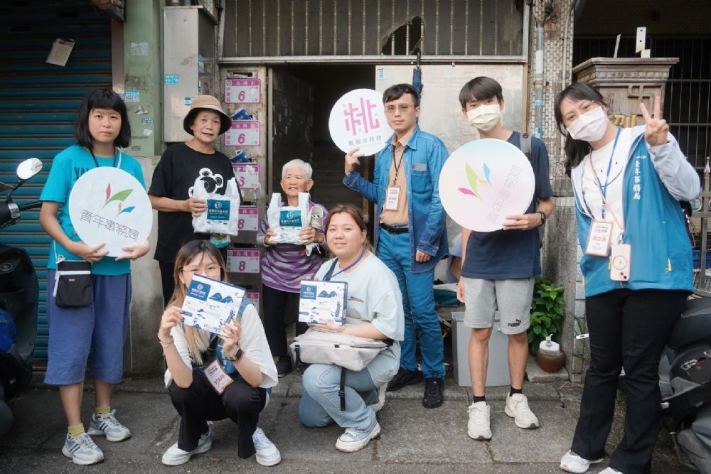 桃園青年局攜手林聰明沙鍋魚頭 關懷弱勢家庭、獨居長輩 2023718910 32 2