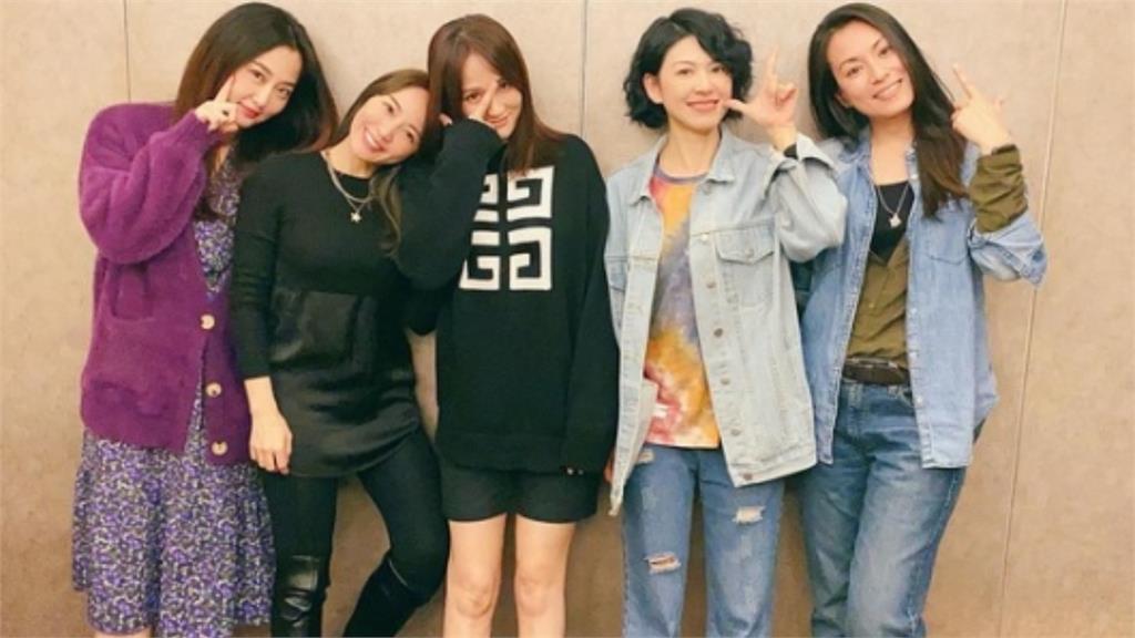 「七朵花」仔仔逝世!陳喬恩曾發文喊:永遠愛妳