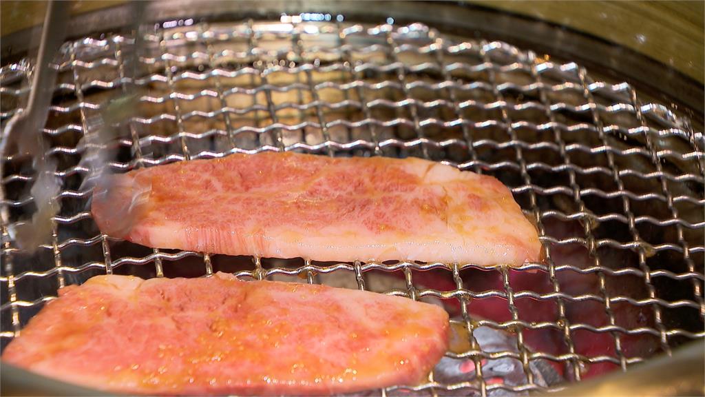 搶攻父親節商機 餐飲推優惠送龍蝦 祭新菜色