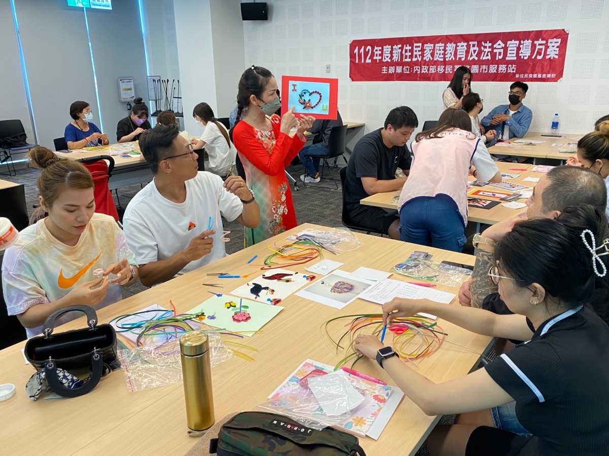 移民署桃園站參觀全台最美圖書館 學員體驗越南傳統工藝 639BE2D9 EAAA 4A7A A727 8D5F3A7C737D
