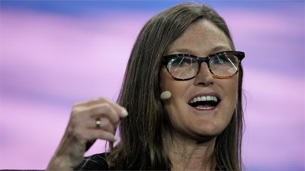 反指標?女股神「抄底台積電」網驚慌:忘了下車