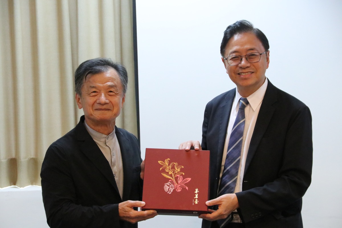 張善政與邱太三交流 探討兩岸經貿、觀光、文教 IMG4683