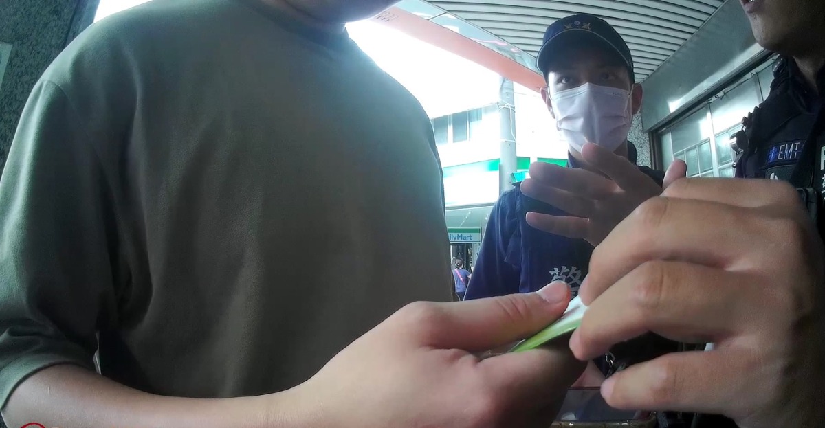 線上博弈贏百萬?27歲男妄想當賭神 八德警及時阻詐 S 16916607