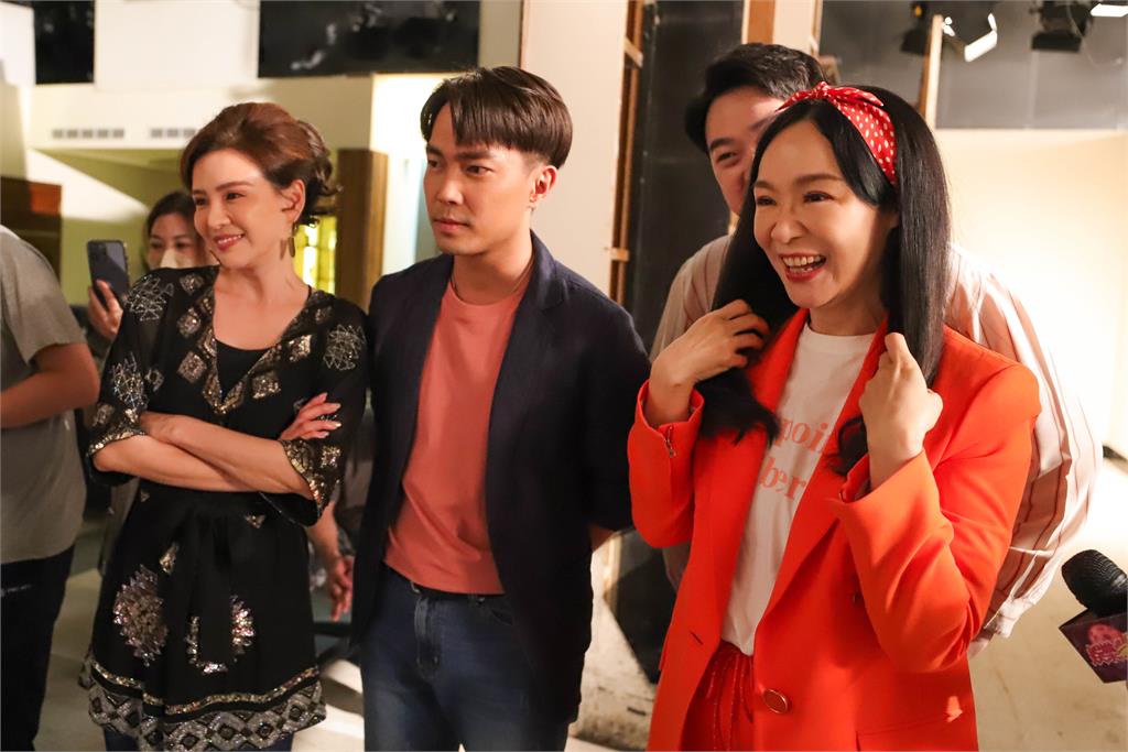 英語名師徐薇加入民視8點檔《市井豪門》 本色演出做自己