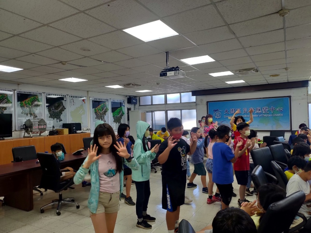 大園區公所舉辦夏令營 鼓勵國小學童「與客為伍」 temp c04219438b158f52479a97701623ac9a5 4902976276231181238 112701871121069